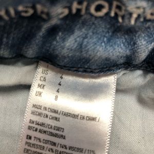 American Eagle size 4 denim short shorts